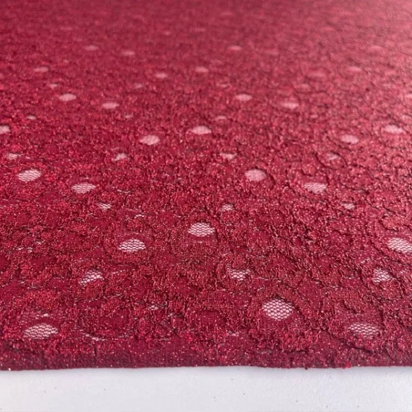Elastingas bordo spalvos gipiūras 004440