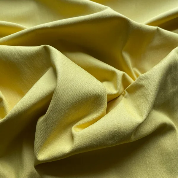 Itališkas, elastingas, šviesiai geltonos spalvos džinsas 008659