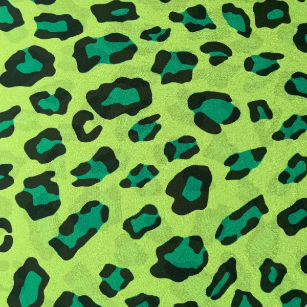 Itališkas, elastingas, "leopardo" rašto, žalias žoržetas