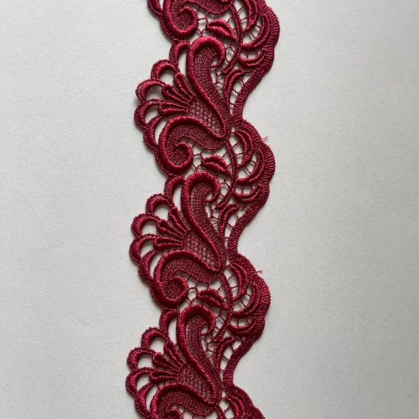 Bordo nėrinys 6 cm