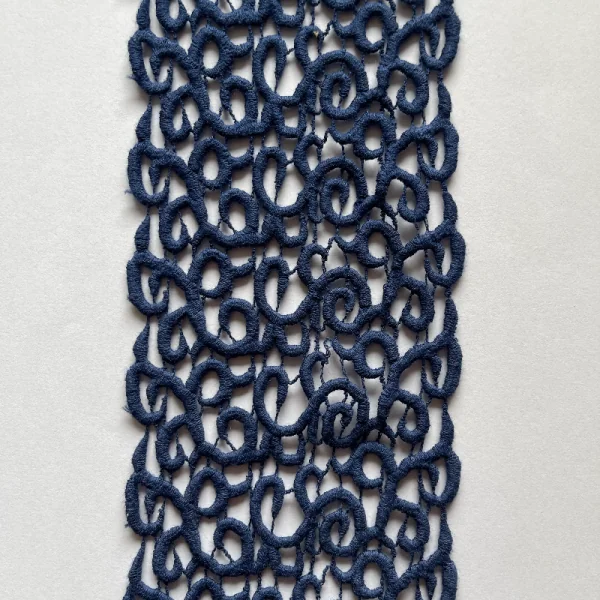 Mėlynas nėrinys 9 cm