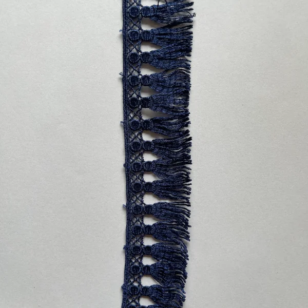 Nėrinys su kutais 4,5 cm