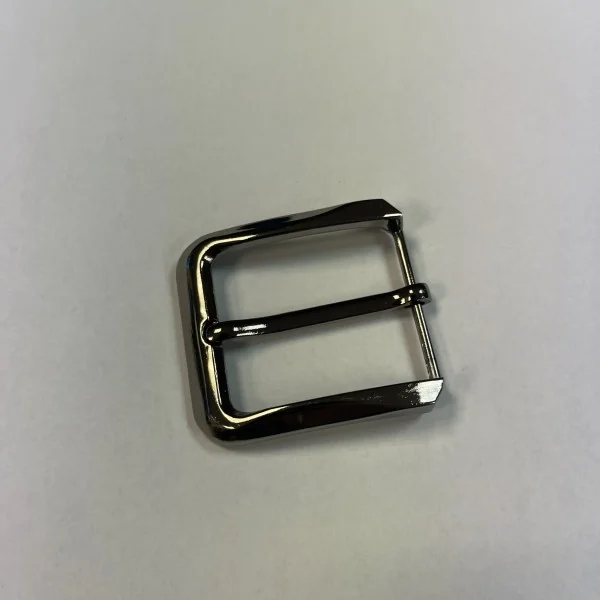 Metalinė sagtis diržui nikelio spalvos kvadratinė 4cm 012598