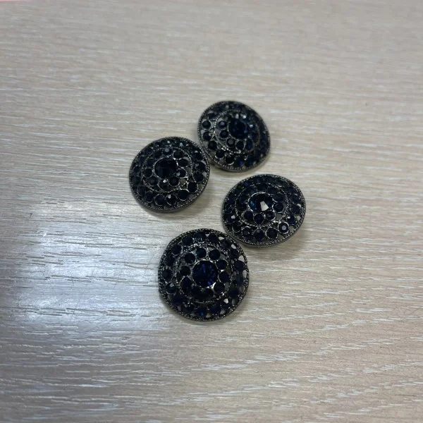 Sagos su SWAROVSKI kristalais 013250