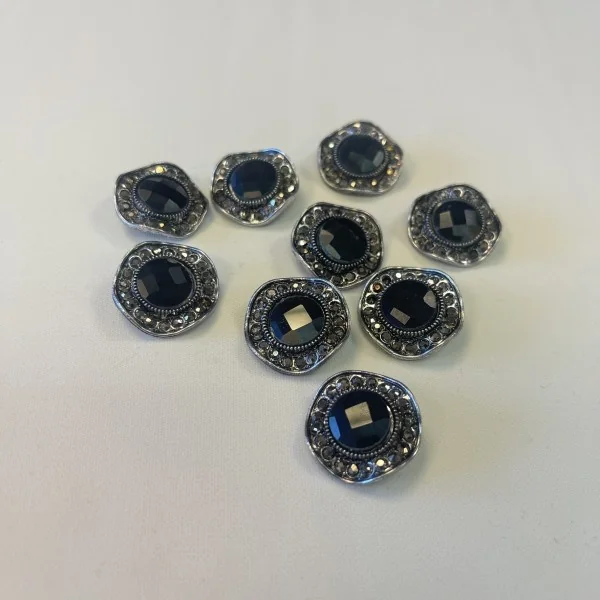 SWAROWSKI sagos 011793