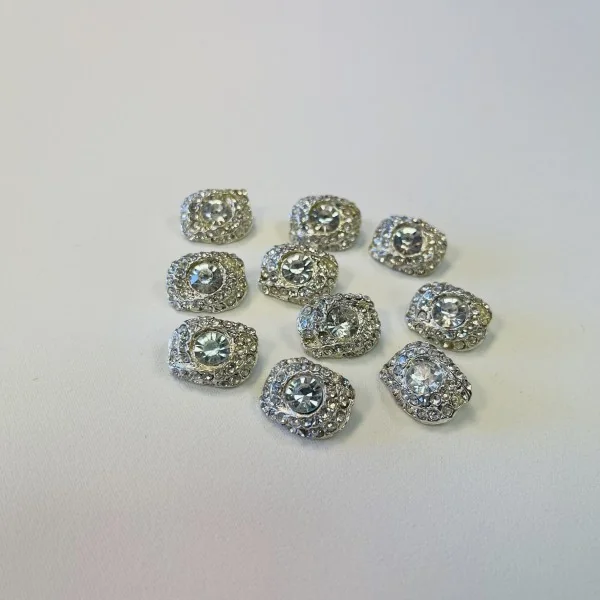 SWAROWSKI sagos 011795