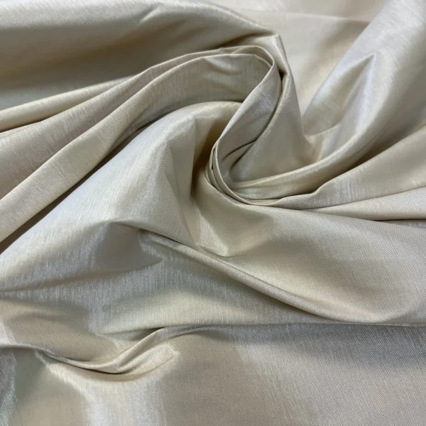 Itališka smėlio spalvos tafta 014071