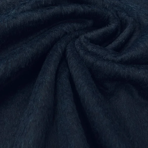 Švelni, itališka mėlyna vilna su mochera 013034