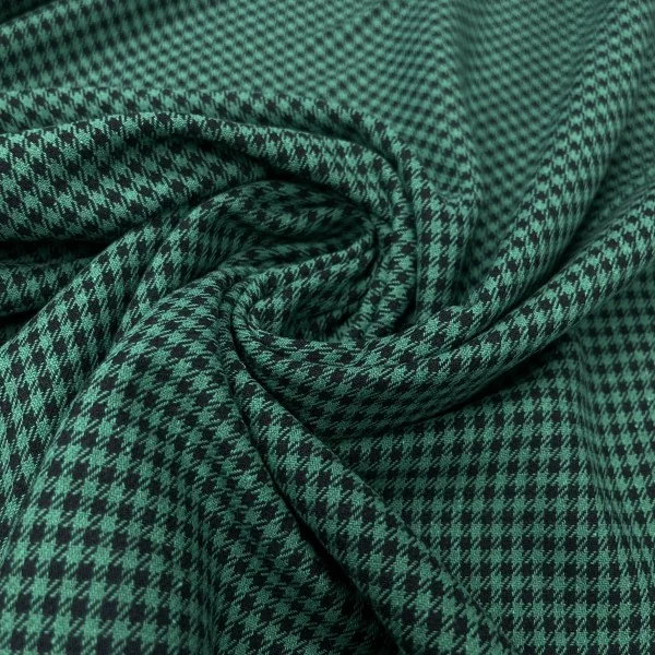 Itališkas, žalias kostiuminis audinys 014300