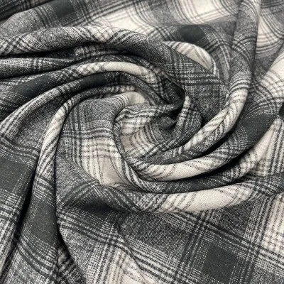 Itališkas, languota viskozė...