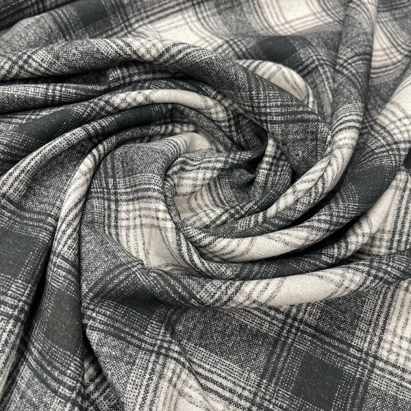 Itališkas, languota viskozė 014304