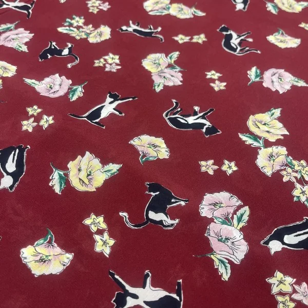 Itališkas krepinis bordo šilkas (likutis 1,8m)