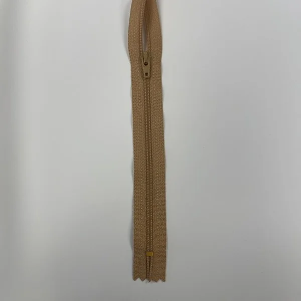 YKK spiralinis užtrauktukas nr.3 nude