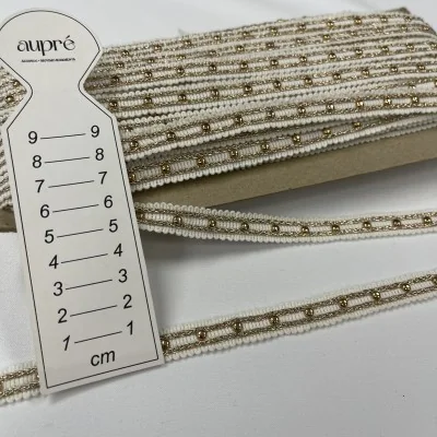 Dekoratyvinė pieno chanel...