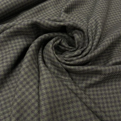 Itališka, tamsiai žalia...