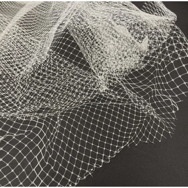 Baltas vualis 009807