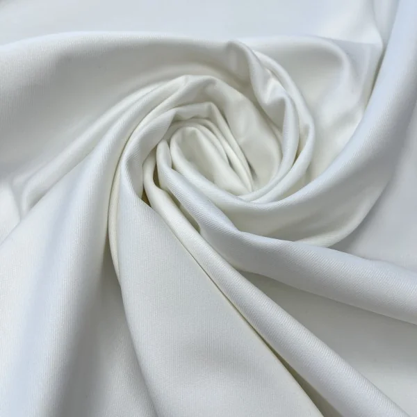 Itališka, aukštos kokybes pieno kostiumine viskozė 014480